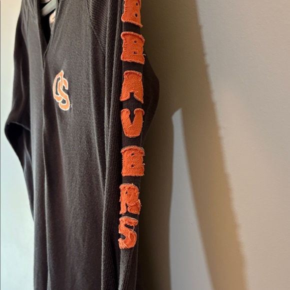 Colosseum Black Oregon State University Hoodie with Orange Emblem - Picture 6 of 9